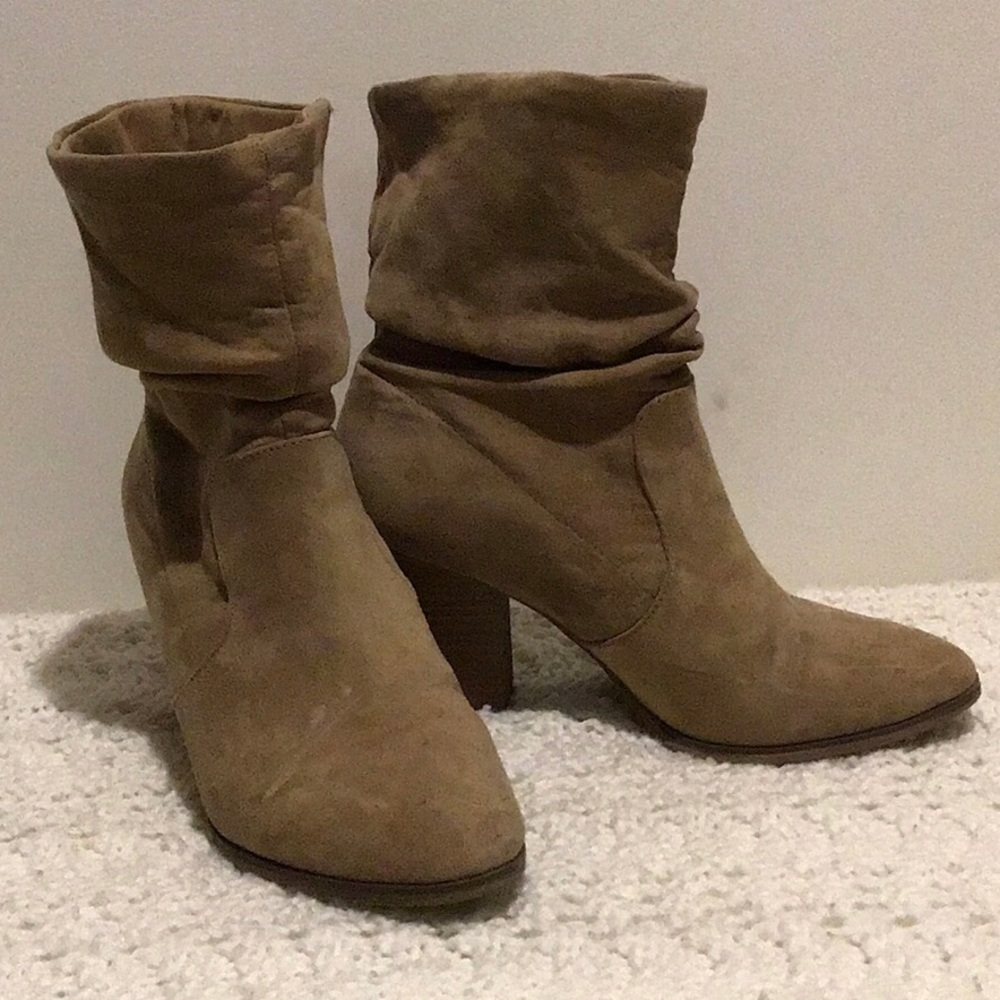 Universal Thread scrunch bootie